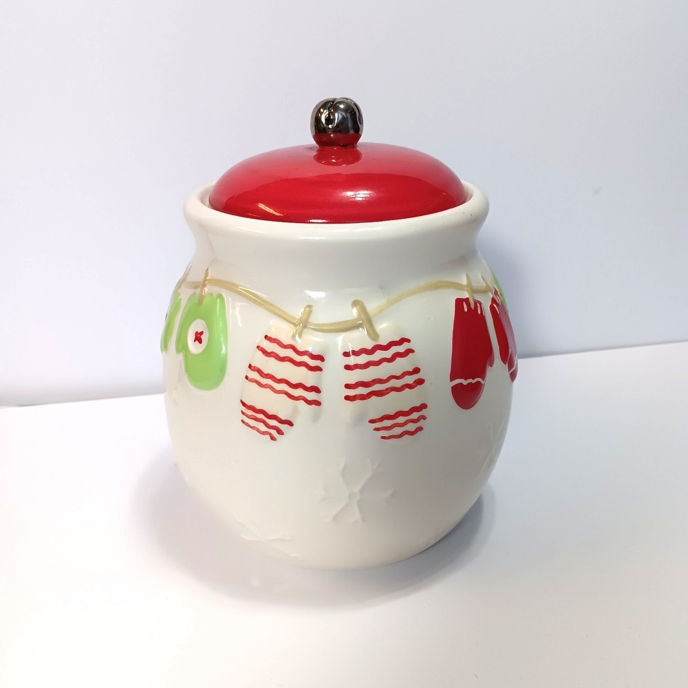 Vintage Hallmark Holiday Treat‎ Cookie Jar 7 in Mittens on Cloths Line Ceramic